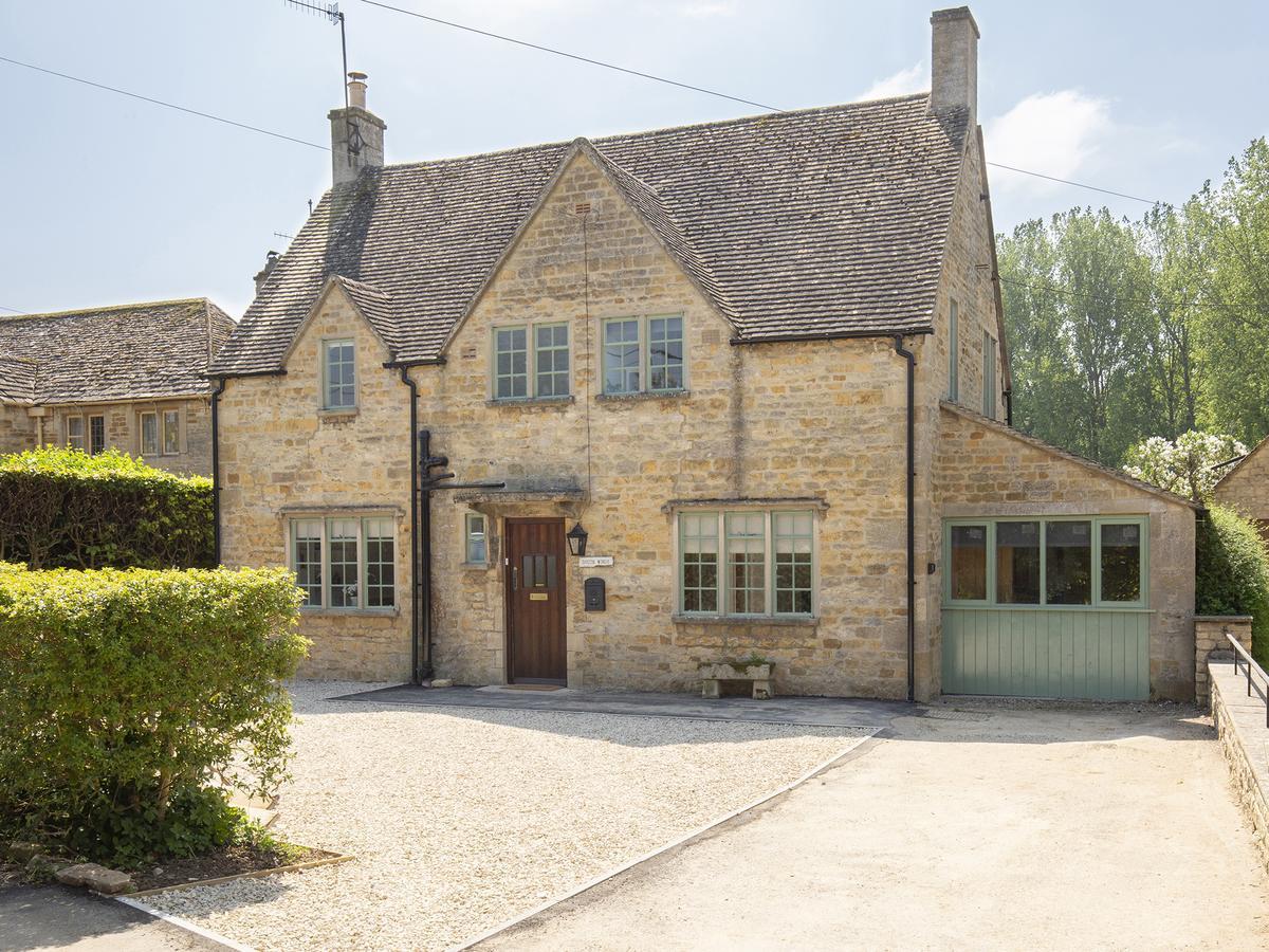 Villa South Winds Bourton-on-the-Water Exterior foto