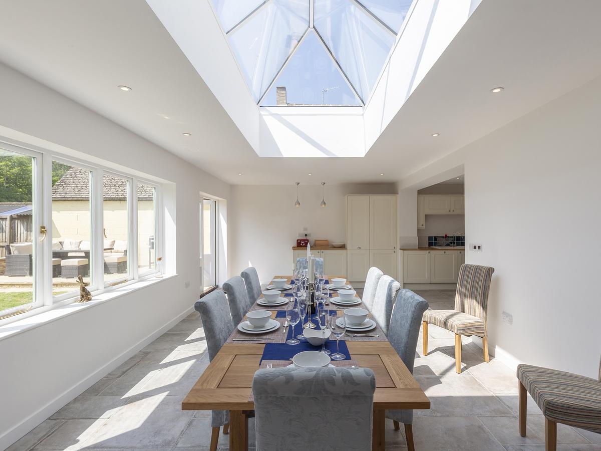 Villa South Winds Bourton-on-the-Water Exterior foto